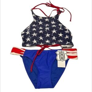 Stars and stripes patriotic bikini top and bottom size small NWT